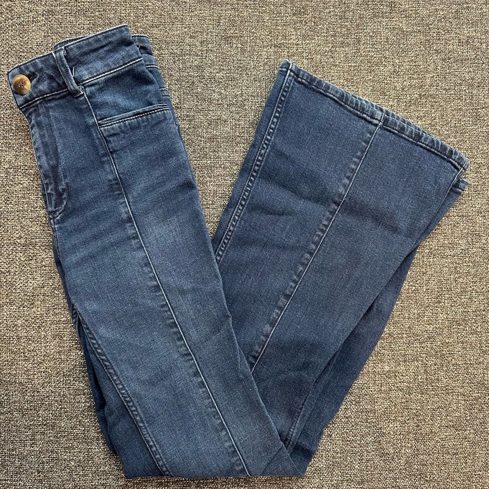 Pilcro Bootcut Jean size 27